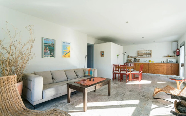 Casa de las Letrinas Bajas