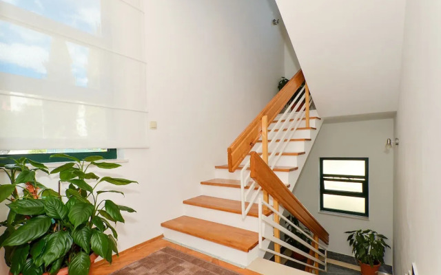 Mar deLuxe Apartments