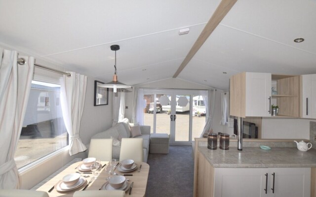 Stunning 3-bed Static Home in Birchington/ Margate