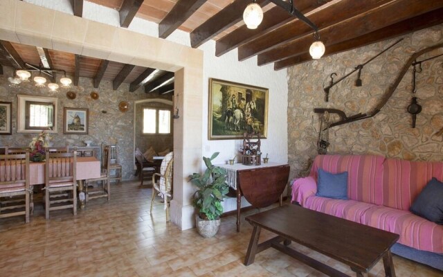 Villa - 5 Bedrooms with Pool and WiFi - 103125