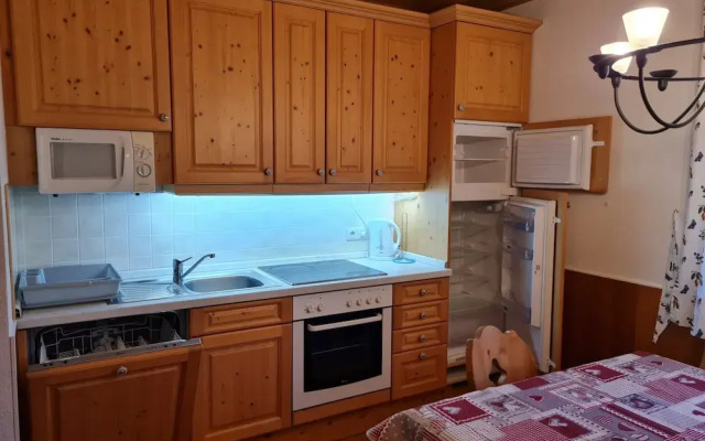 Apartment With Mountain Views & Ski Access