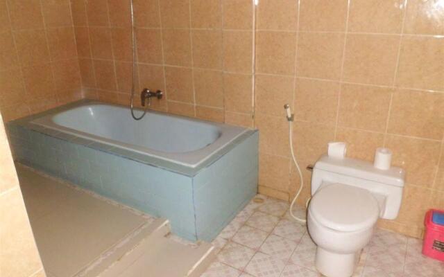 Amed Cafe & Hotel Kebun Wayan