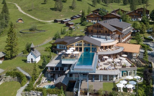 Almwellness-Resort Tuffbad