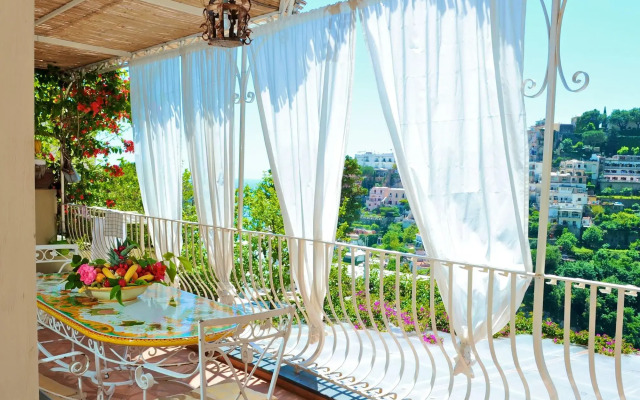 Villa Mary Suites