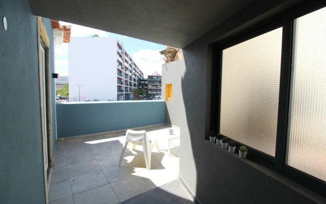 Lovely 1 Bedroom With Patio in Lisbon