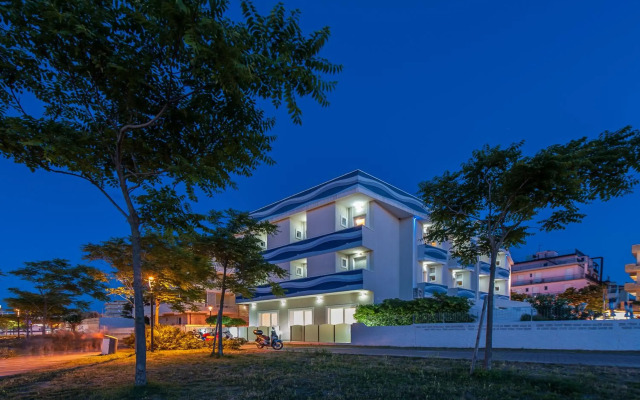 Hotel Corinna