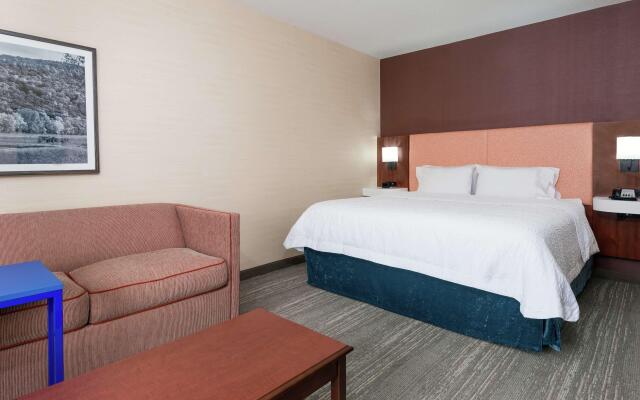 Hampton Inn Springfield South Enfield