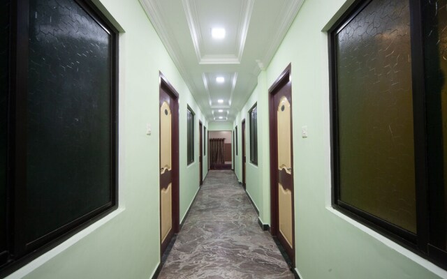OYO 23300 Seabreeze Residency