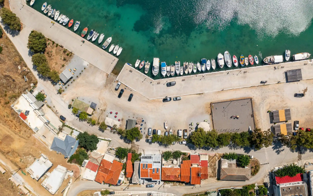 La Perla | Petries Suites
