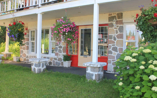 Motel des Pays d'en Haut
