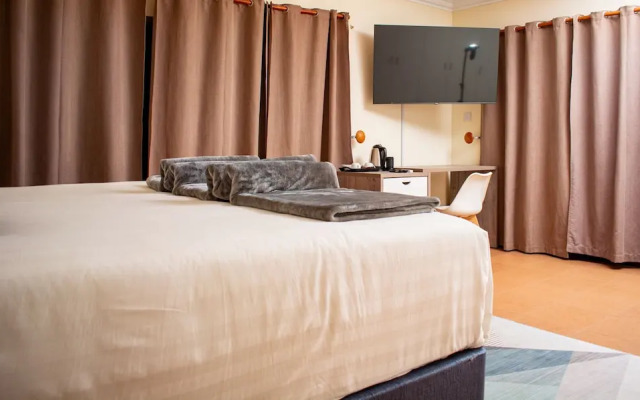 Staybridge Kasane Resort & Spa