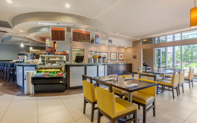 Cambria Hotel Fort Collins