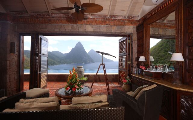 Caille Blanc Villa & Hotel - Adults Only