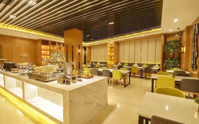 Xining Naduo Hotel
