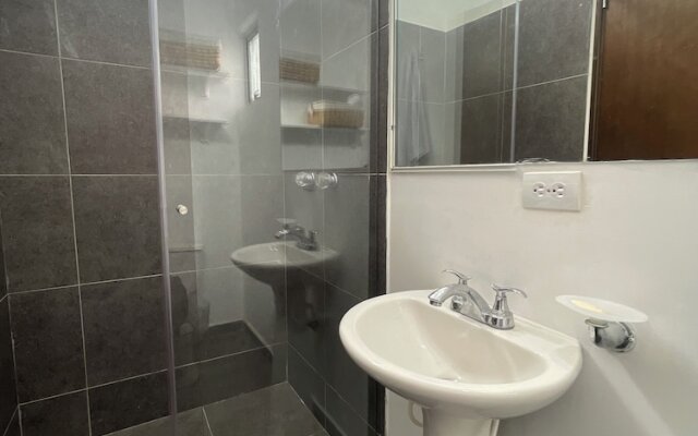 Súper Apartamento TV Wi Fi y parqueadero