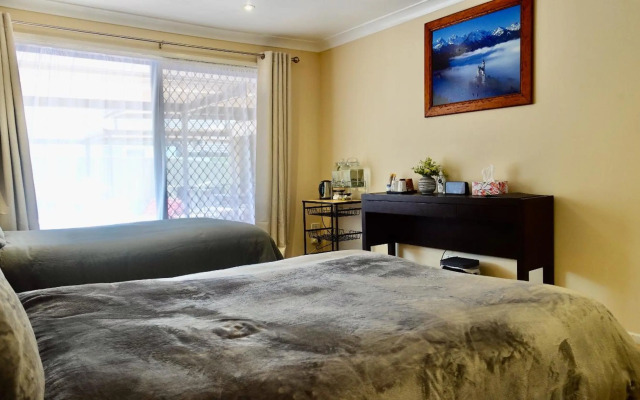TL Warmest Homestay