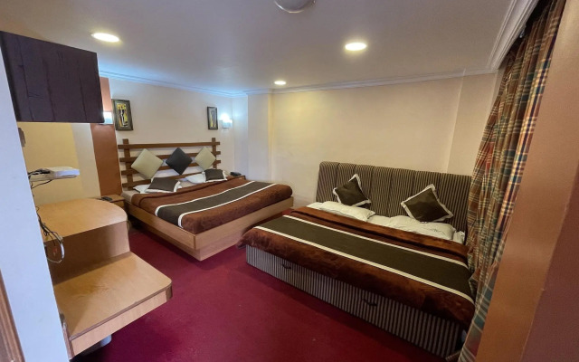 Hotel Maneck