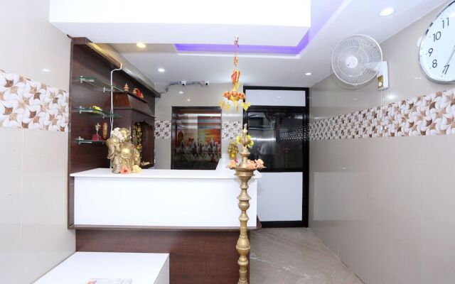 OYO 24576 Viswa Towers