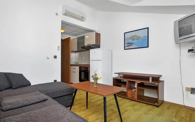 Nikola - 5 m From Beach - AF