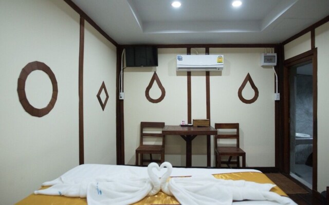 Taladnam Klonghae Resort