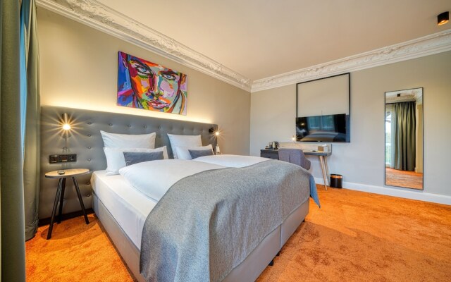 Villa Boutique 115 by INA