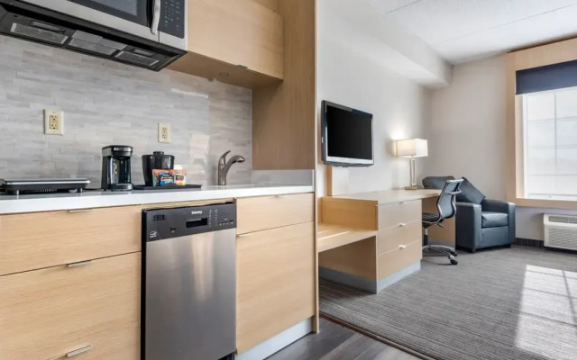 Quality Inn & Suites