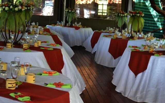 N4 Guest Lodge