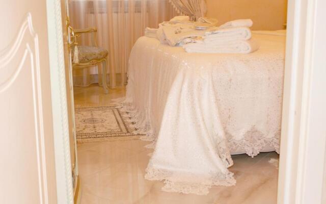 Fiore d'arancio Luxury City Center Apartment