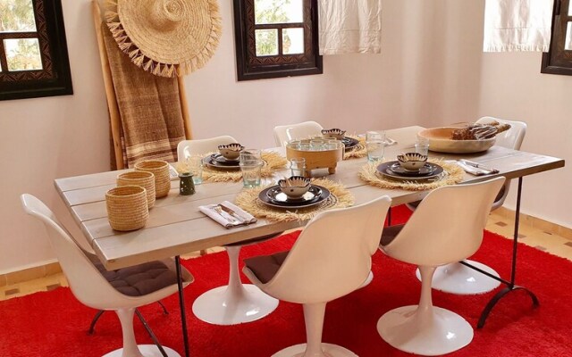 La Maison des Ailleurs