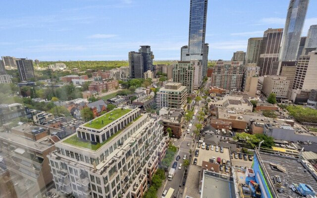 QuickStay - Elegance in Yorkville (Yonge & Bloor)