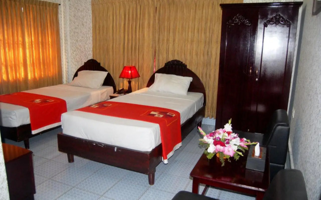 Hotel Swiss Garden International