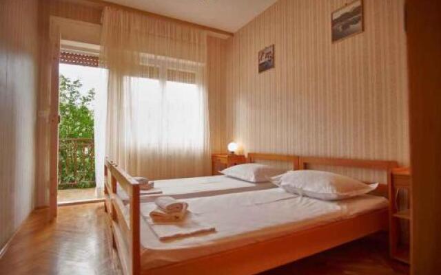 Apartment in Vinisce 7417