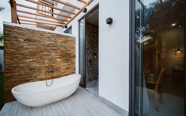 The Watermark Beachside Hotel