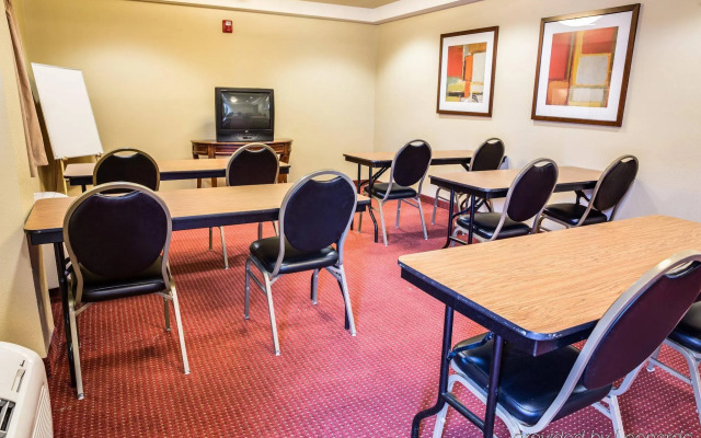 Red Roof Inn Columbus Northeast - Westerville