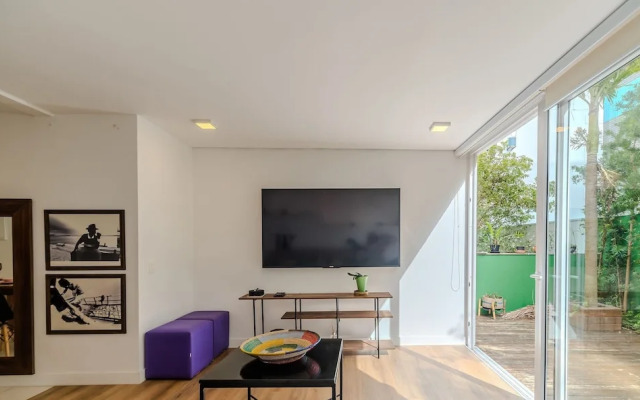 Beautiful Apart w/ Balcony 500m From Beach Nng0102