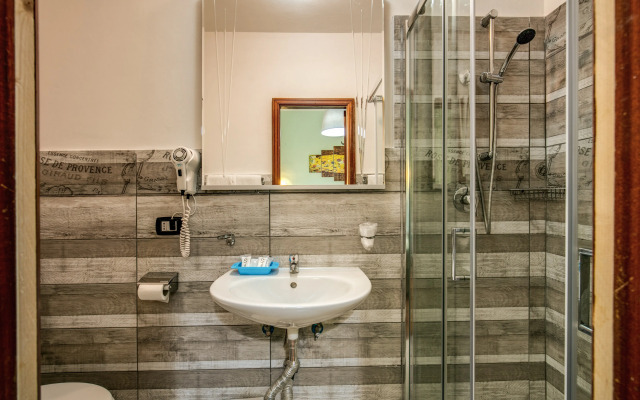 Flom Boutique Hotel
