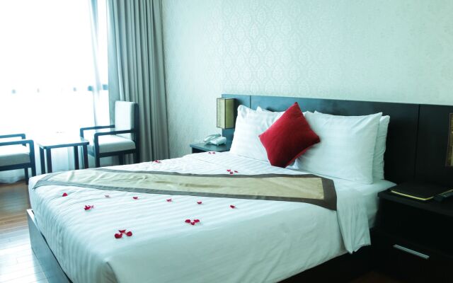 TQT Hotel
