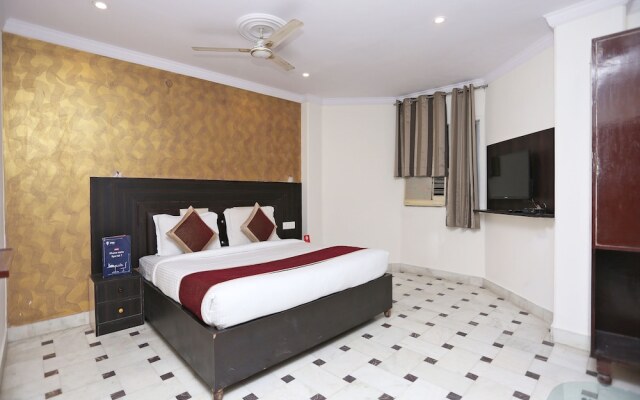 OYO 9629 Pearl International