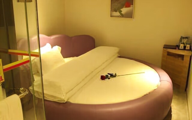 Super 8 Hotel