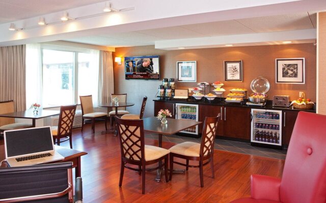 Crowne Plaza Boston - Woburn by IHG