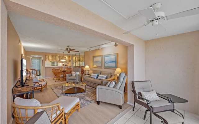 My Happy Place 2 Bedroom Condo