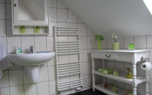 5-Sterne Ferienwohnung-Treeneblick