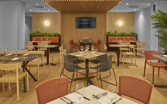 City Express Plus by Marriott Mazatlán