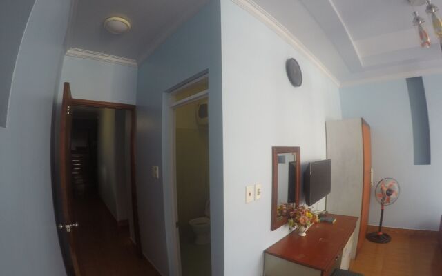 Cat Ba Family Hotel
