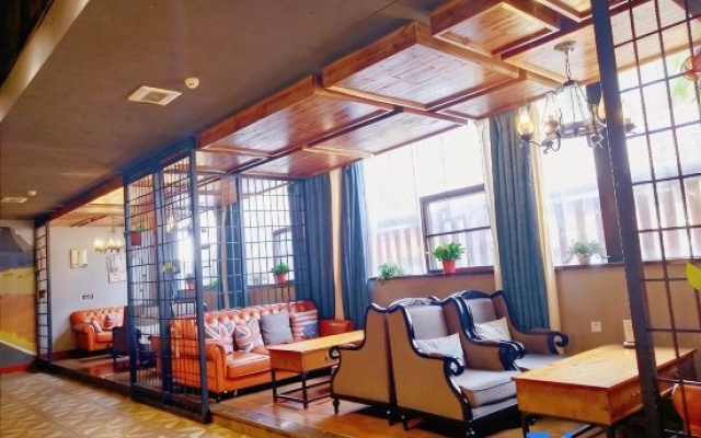 Fenglin Evening S Hotel (Haikou Friendship Sunshine City Store)