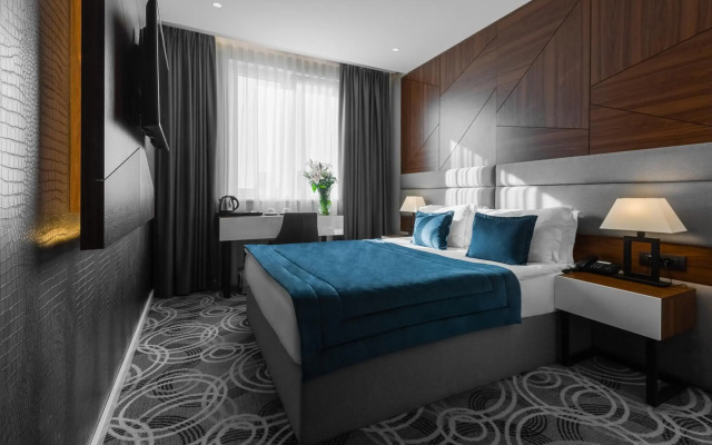 Sky hotel
