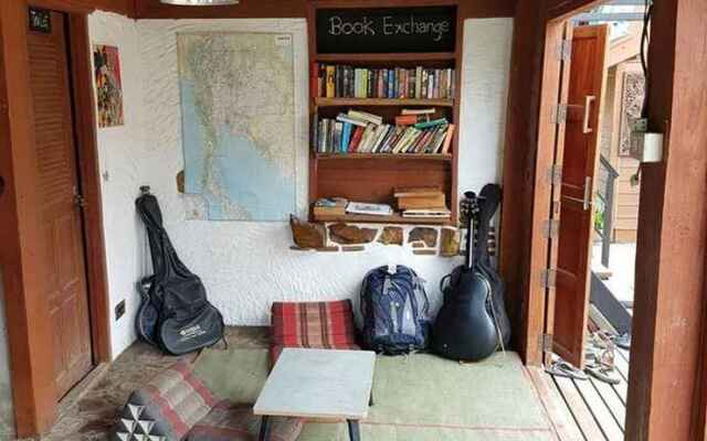 Chill Lom House - Adults Only