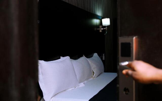 number95suites & hotel