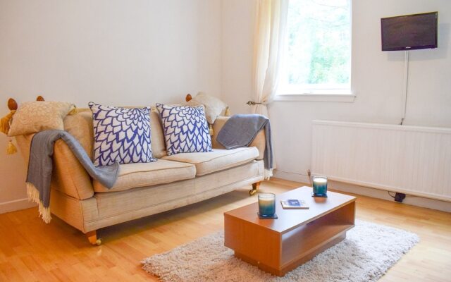 Bright Apartment in Stockbridge, Edinburgh