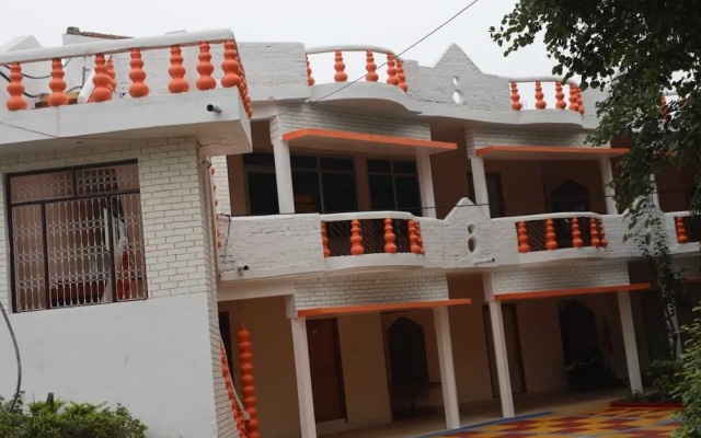 Shri Krishna Jungle Resort